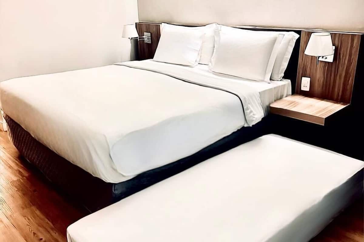 superior room | 1 bedroom, minibar, in-room safe, desk