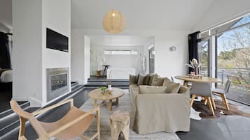 32-inch flat-screen TV with digital channels, TV, fireplace