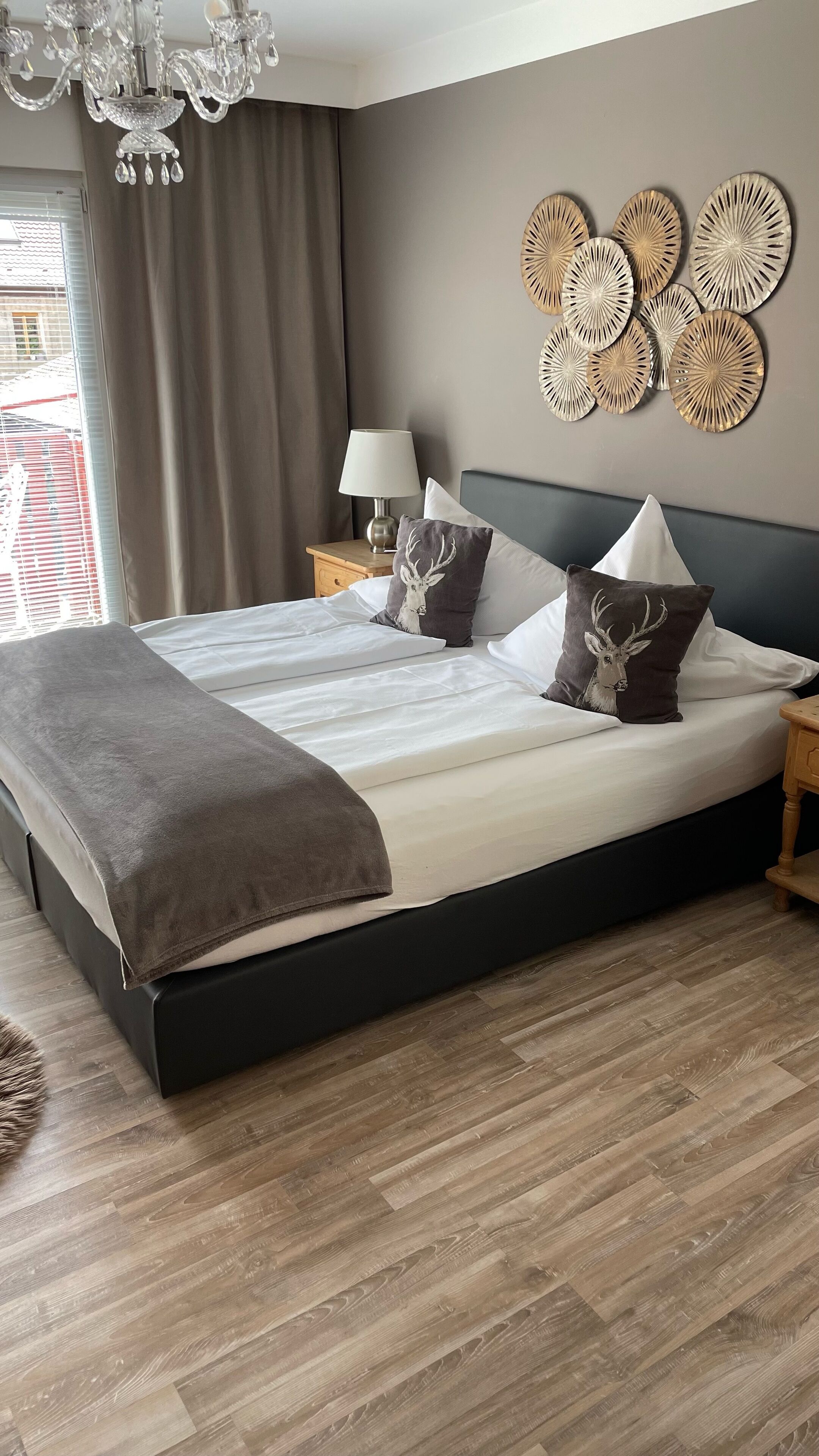 comfort double or twin room | 1 bedroom, hypo-allergenic bedding, down duvets, minibar