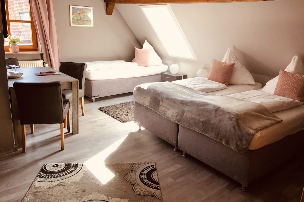 1 bedroom, hypo-allergenic bedding, down duvets, minibar