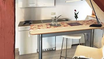 Comfort-huoneisto | Yksityinen keittonurkkaus | Minijääkaappi, vedenkeitin