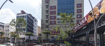 Dragon Inn Premium Hotel