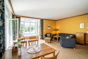 Premium Suite | View from room - Waldhotel Tannenhäuschen (Wesel)