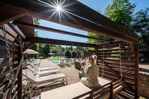 Sauna, hammam, soins corporels, massages des tissus profonds