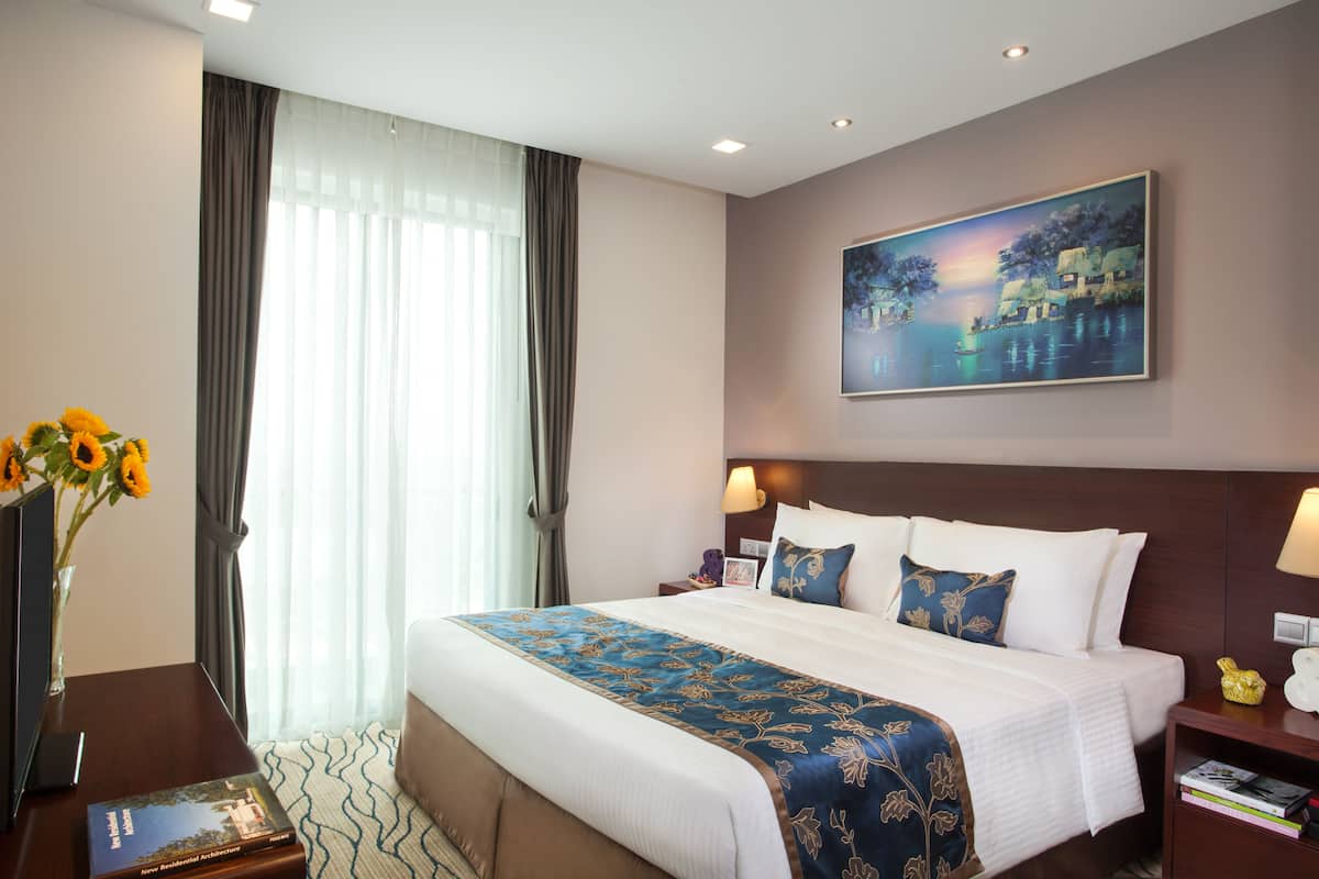 1 bedroom, Egyptian cotton sheets, premium bedding, minibar