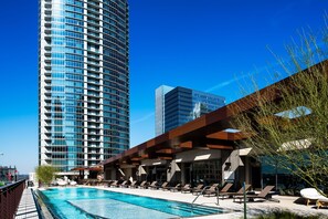 Outdoor pool, sun loungers