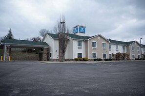 Exterior - SureStay by Best Western Salem (Salem)
