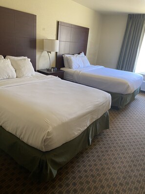 Room, 2 Queen Beds, Non Smoking
