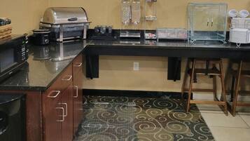 Free daily buffet breakfast