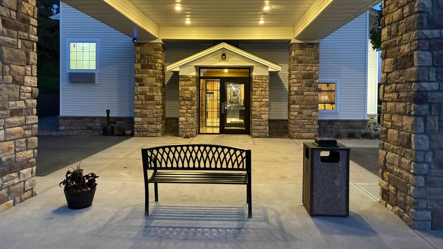 SureStay by Best Western Salem
