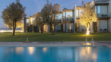Indoor pool, seasonal outdoor pool