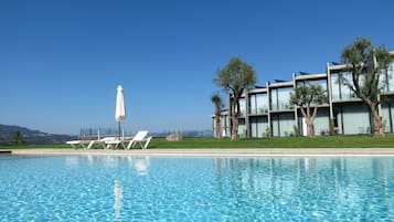 Indoor pool, seasonal outdoor pool