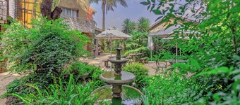 Sunward Park Guest House & Conference Centre