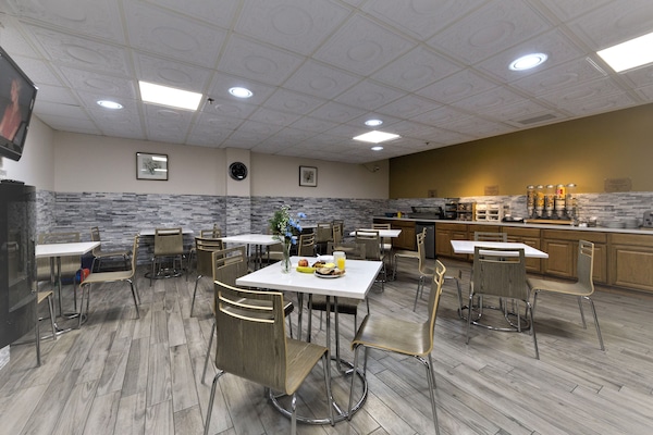 Desayuno continental incluido todos los días