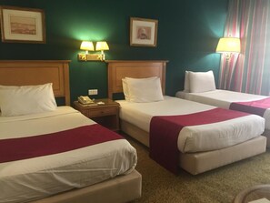 Superior Triple Room (Pool View)