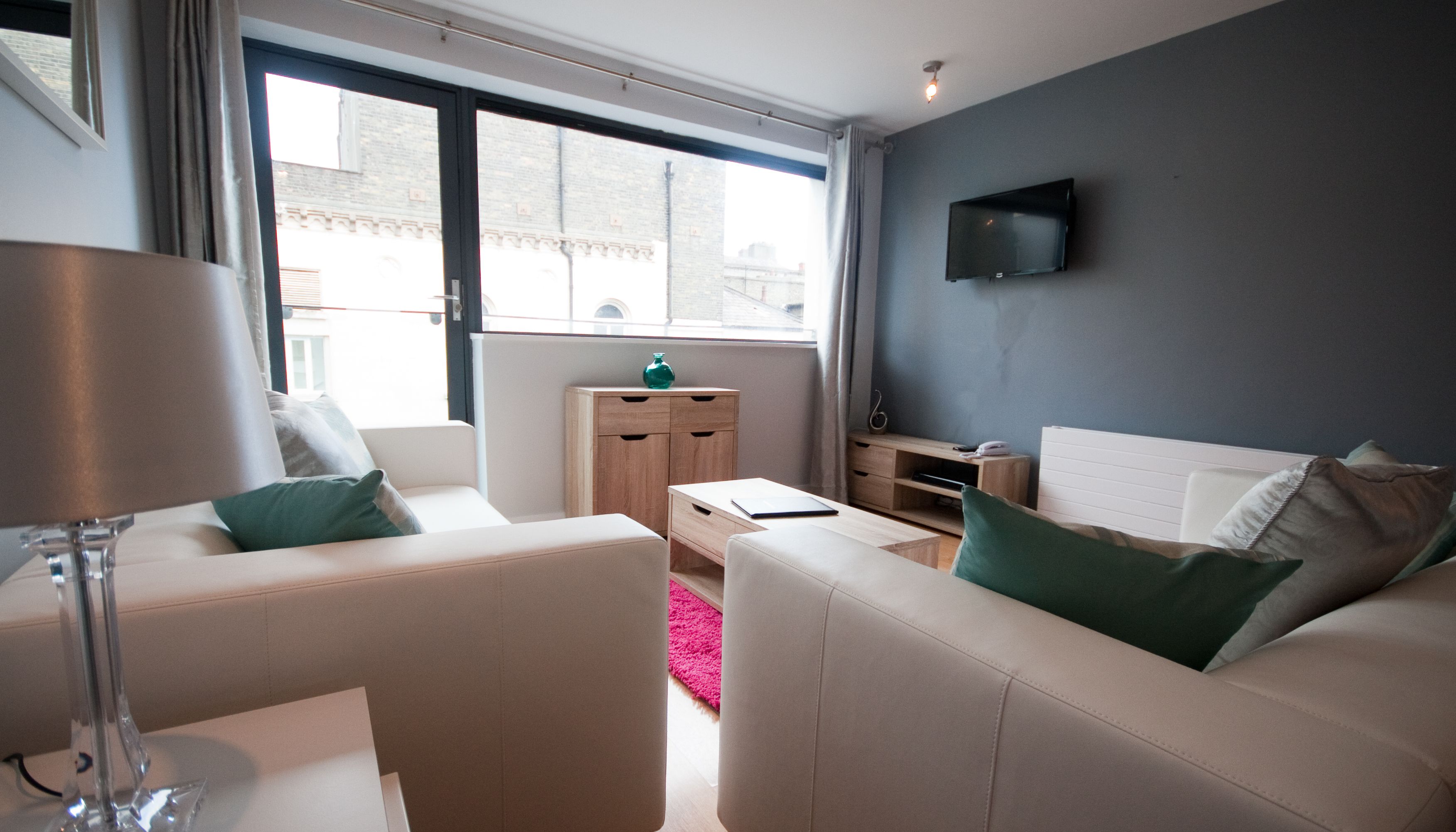 Leilighet, 2 soverom (5 people) | Oppholdsområde | Flatskjerm-TV