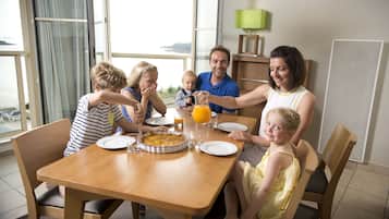 Soundproofing, iron/ironing board, free WiFi, bed sheets