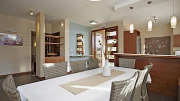 Restauration dans la chambre