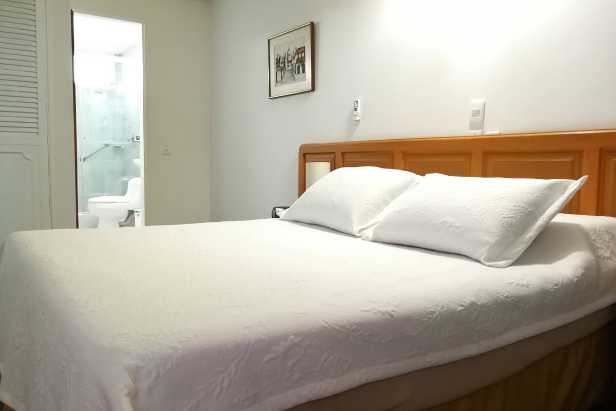 junior suite | premium bedding, minibar, in-room safe, soundproofing