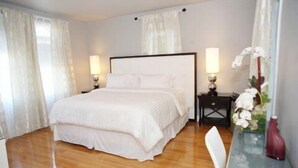 Room - The Upper Level - A Hotel Alternative (West Palm Beach)