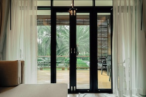 Deluxe balcony twin bed | Terrace/patio - The Bihai Hua Hin (Hua Hin)