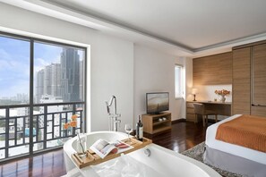 Room - Charm Suite Saigon (Ho Chi Minh City)