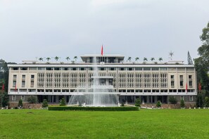 Exterior - Charm Suite Saigon (Ho Chi Minh City)