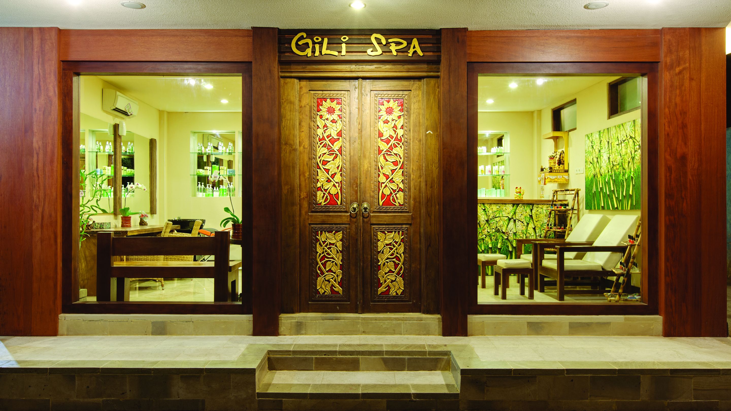 body treatments, aromatherapy, hot stone massages, body scrubs, facials