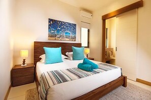 In-room safe, iron/ironing board, free WiFi