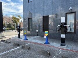 Self parking (JPY 300 per night)