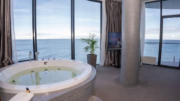 Suite, 1 Schlafzimmer, Meerblick (with parking and construction view)