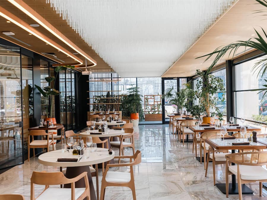 Breakfast, lunch, dinner served; international cuisine