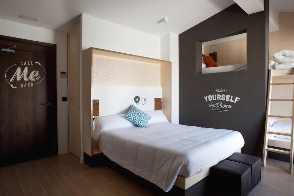 Soundproofing, free WiFi, bed sheets, wheelchair access