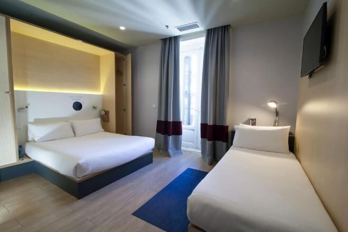Insonorización, wifi gratis y ropa de cama 