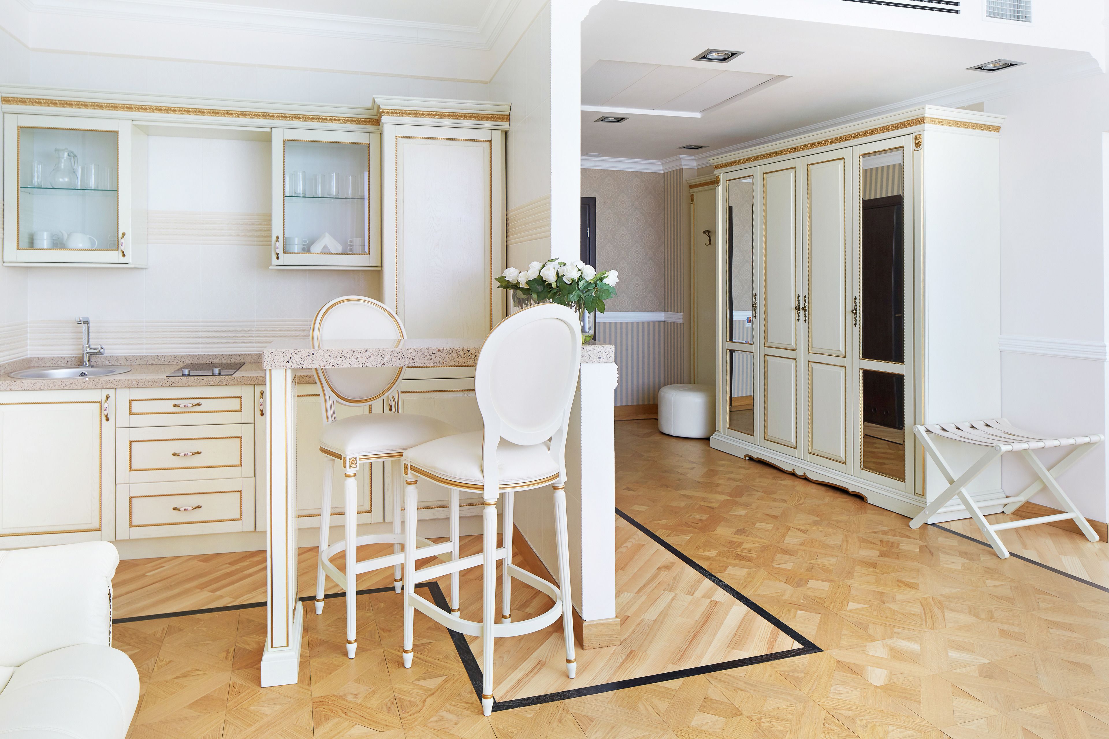 apartment, 1 king bed | private kitchen