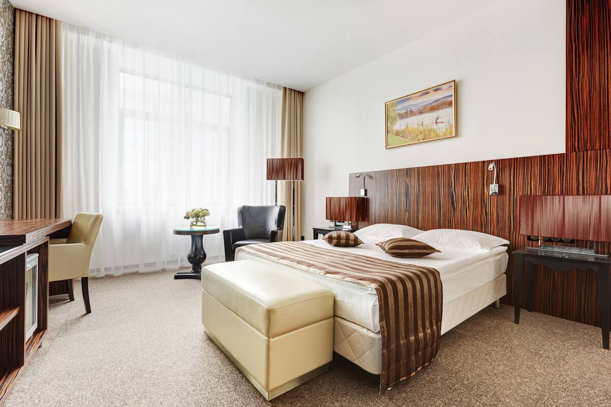 Superior Single Room