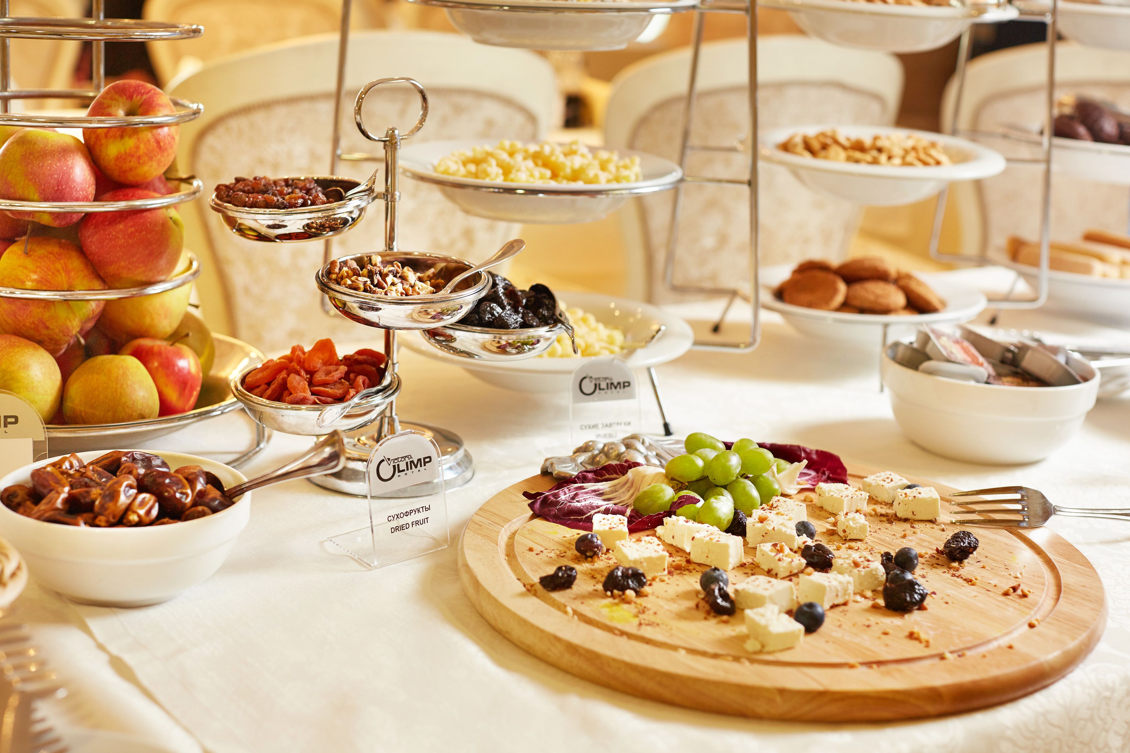 Daily buffet breakfast (USD 12.50 per person)