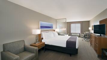 Desk, blackout drapes, iron/ironing board, free WiFi