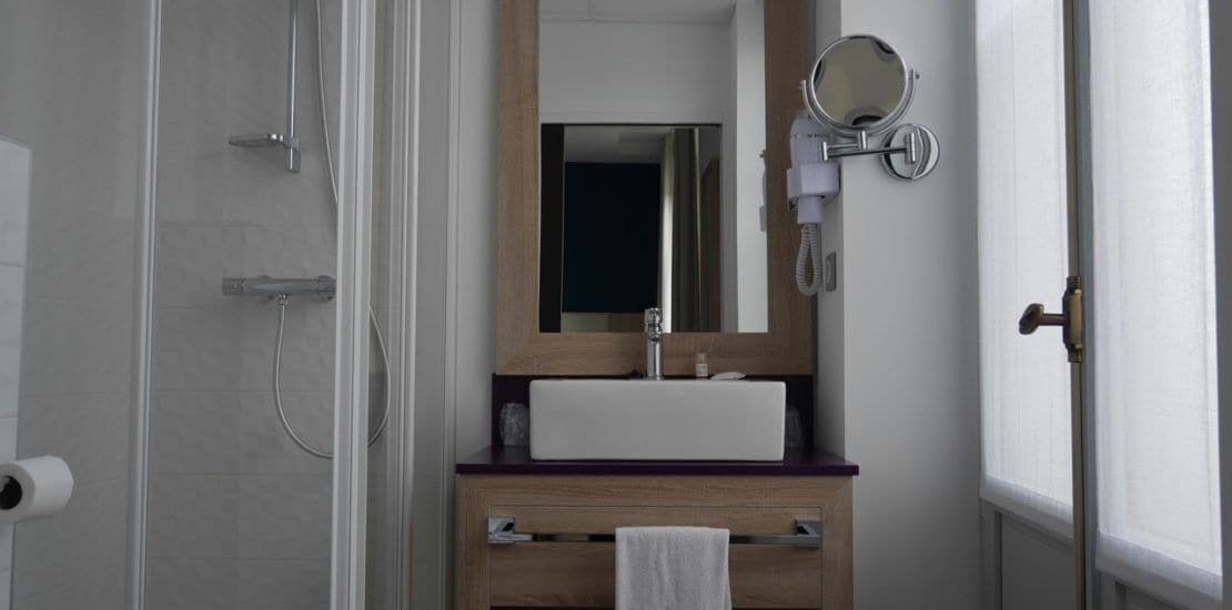 comfort room | bathroom | free toiletries, hair dryer, towels