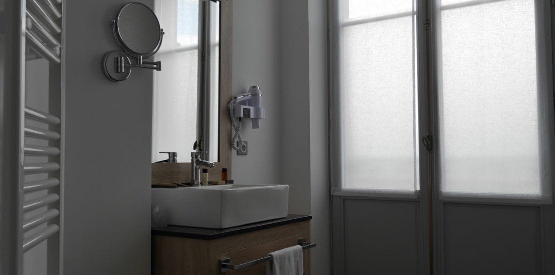 superior double room | bathroom | free toiletries, hair dryer, towels