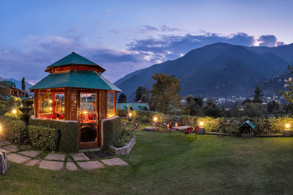 Club Mahindra White Meadows Manali