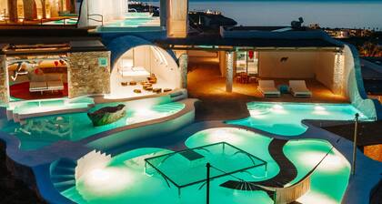 Agalia Luxury Suites