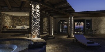 Bañera de hidromasaje privada