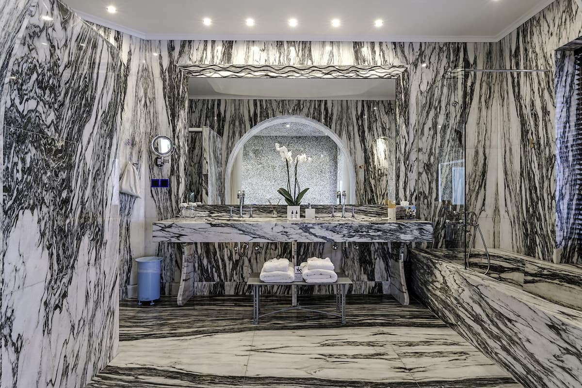 premium villa, 3 bedrooms, kitchen, sea view | bathroom | designer toiletries, hair dryer, bathrobes, slippers