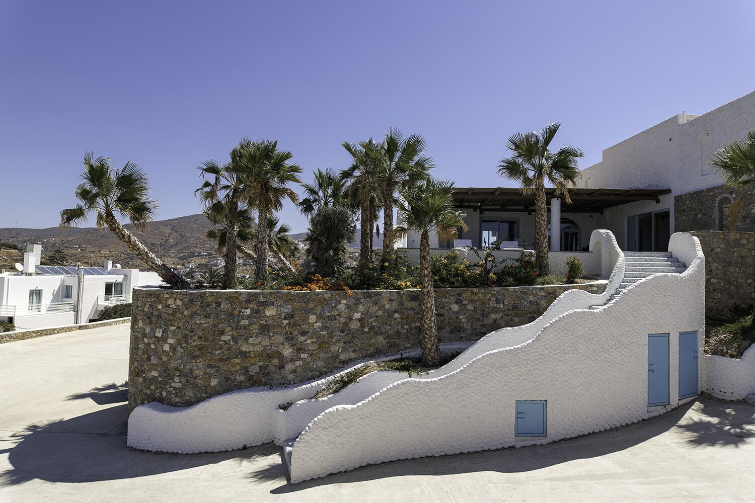 premium villa, 3 bedrooms, kitchen, sea view | 1 bedroom, premium bedding, minibar, in-room safe