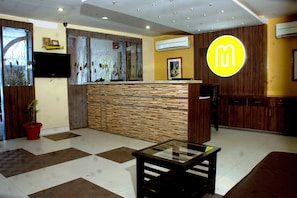 Lobby - Mango Hotels Nagpur (Nagpur)