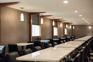 レストラン
