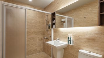 Shower, hair dryer, bathrobes, slippers