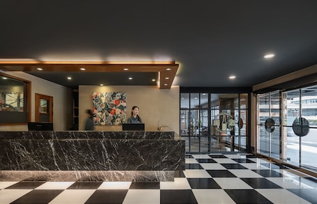 Reception. Kindness Hotel - Kaohsiung Main Station