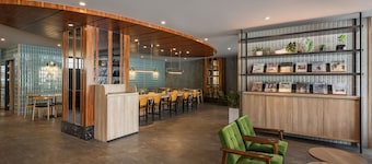 Kindness Hotel - Kaohsiung Main Station